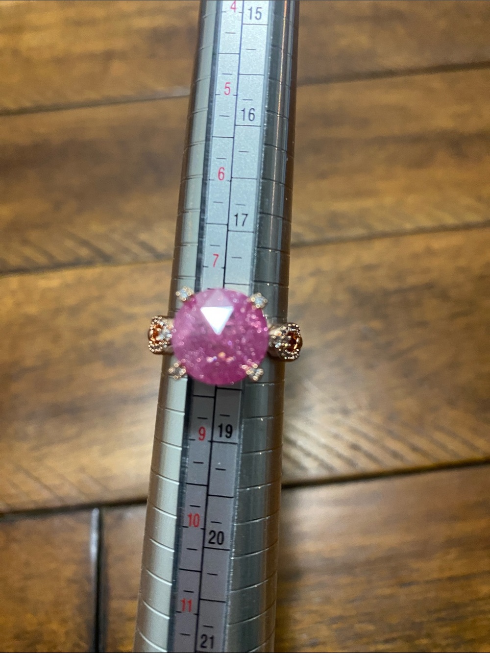 Bomb Party OG Originals Ring - Pink Ice Crystal
Rose Gold Plating - 8